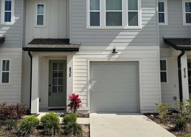 Property at 835 Longboat Dr, Davenport, FL 33896, 3 beds, 2.5 baths