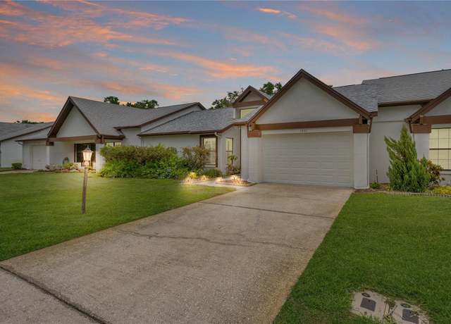 Property at 1401 Camelot Ct, Palm Harbor, FL 34684, 2 beds, 2 baths