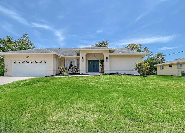 Property at 1626 Ridgewood Ln, Sarasota, FL 34231, 3 beds, 2 baths