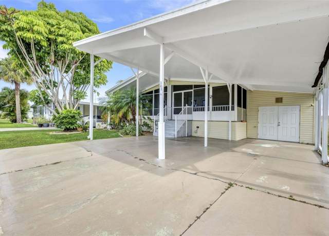 Property at 2100 Kings Hwy #341, Port Charlotte, FL 33980, 3 beds, 2 baths