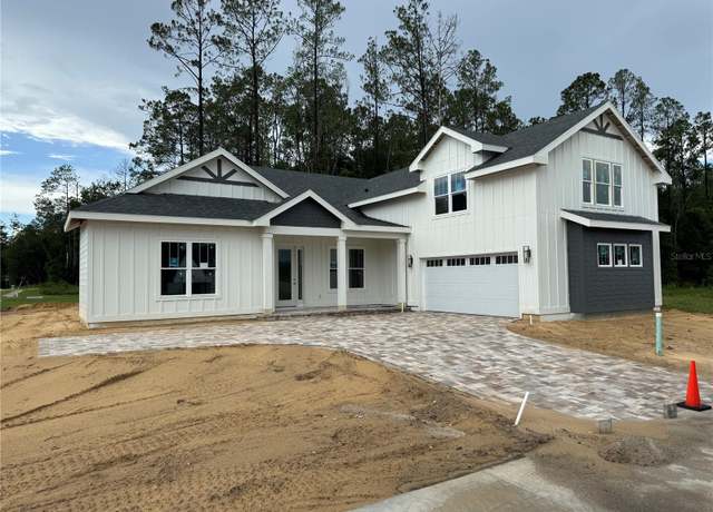 Property at 844 SW 145th Dr, Newberry, FL 32669, 4 beds, 3.5 baths