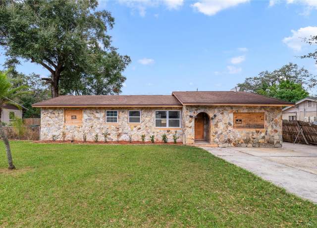 Property at 6427 Sunshine St, Orlando, FL 32818, 3 beds, 2 baths