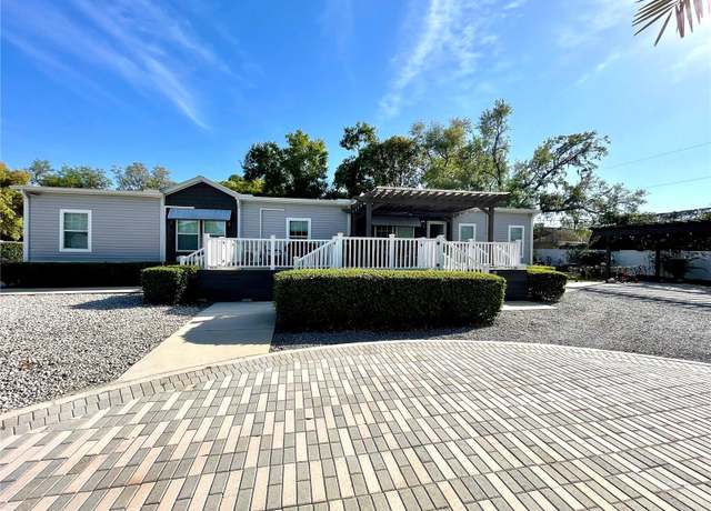 Property at 5330 Morgan Rd, Lakeland, FL 33810, 5 beds, 3 baths