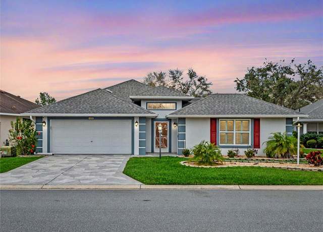 Property at 4609 Inverness Dr, Leesburg, FL 34748, 3 beds, 3 baths