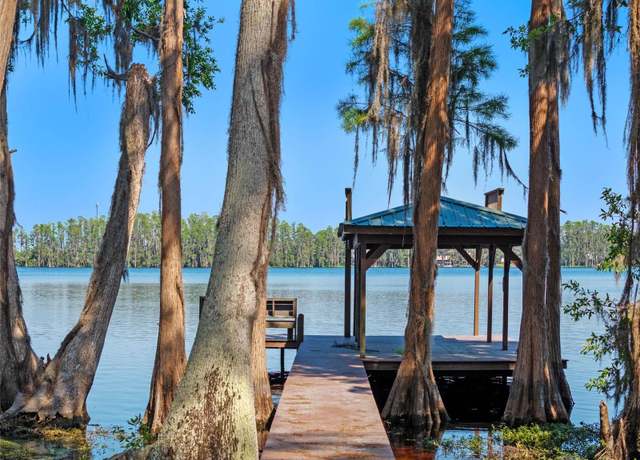 Property at 6037 Lake Erie Rd, Groveland, FL 34736, 4 beds, 3.5 baths