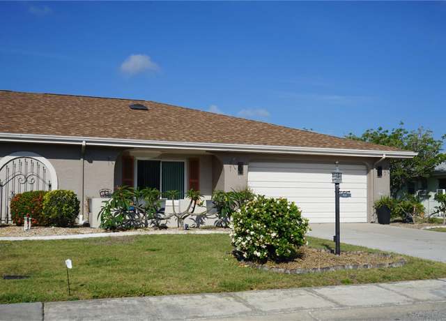 Property at 317 Green Manor Dr Unit 38 B, Sun City Center, FL 33573, 2 beds, 2 baths