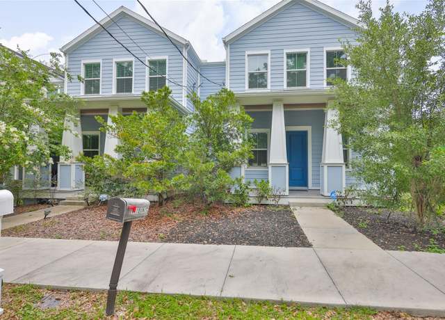 Property at 1410 E Curtis St #2, Tampa, FL 33603, 3 beds, 2.5 baths