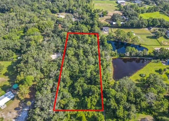 Property at 13 Bobcat Ln, Osteen, FL 32764