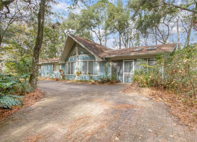 Property at 855 E Church St, Deland, FL 32724, 3 beds, 2 baths