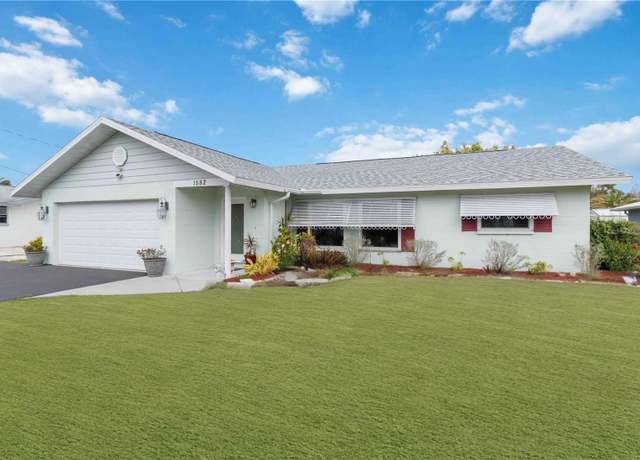Property at 1582 Overbrook Rd, Englewood, FL 34223, 2 beds, 2 baths