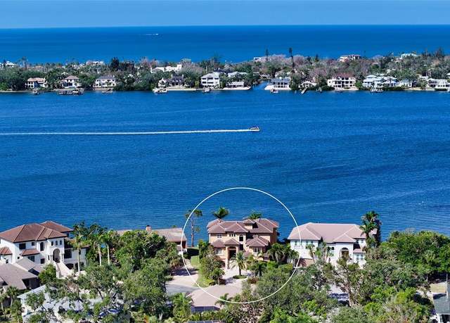Property at 7342 Captain Kidd Ave, Sarasota, FL 34231, 5 beds, 5.5 baths
