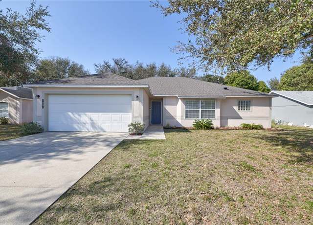 Property at 1001 Willow Run St, Minneola, FL 34715, 3 beds, 2 baths