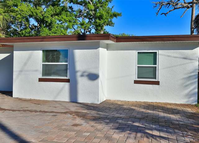 Property at 326 Hobart Ave, Daytona Beach, FL 32114, 3 beds, 1 bath