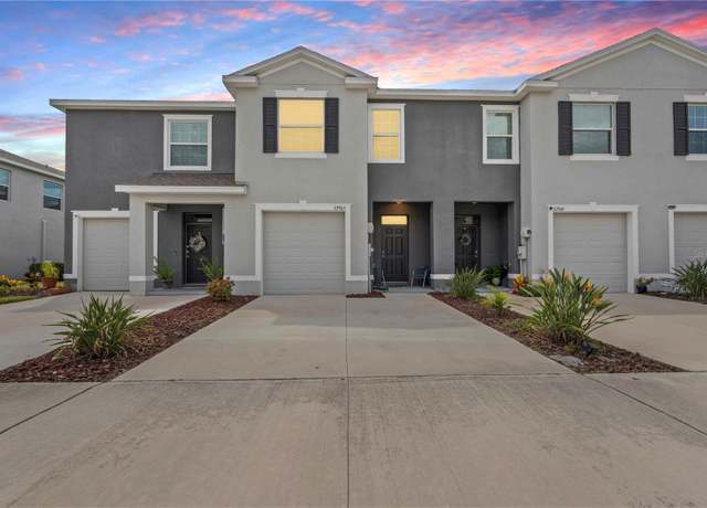 Property at 32965 Kaloko Rd, Wesley Chapel, FL 33543, 3 beds, 2.5 baths