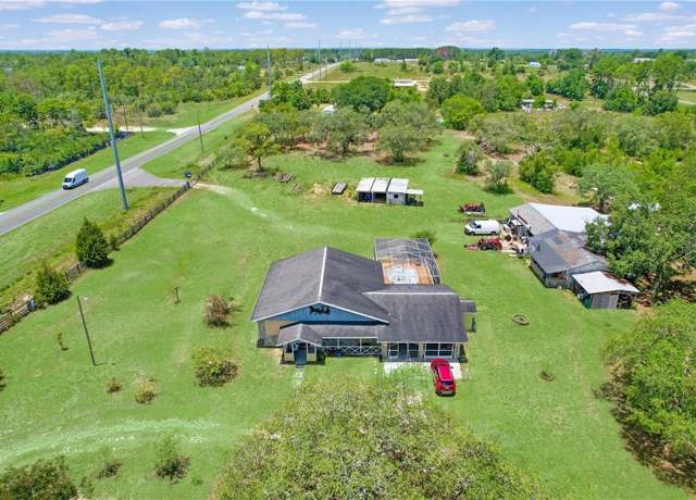 Property at 13341 Hexam Rd, Weeki Wachee, FL 34613, 2 beds, 3 baths