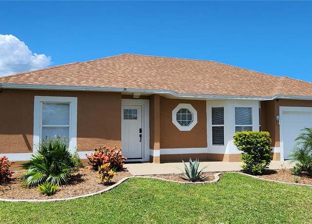 Property at 23 Bolton Ct, Kissimmee, FL 34758, 4 beds, 2 baths