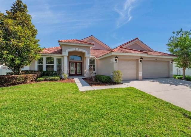 Property at 2218 Valterra Vista Way, Valrico, FL 33594, 4 beds, 3 baths