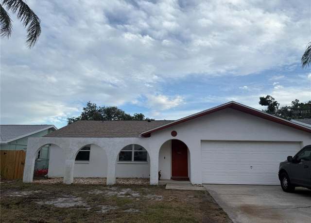 Property at 11206 Golden Ridge Dr, Seminole, FL 33772, 3 beds, 2 baths
