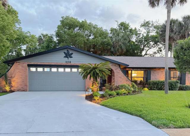Property at 208 Wellington Dr, Daytona Beach, FL 32119, 3 beds, 2 baths