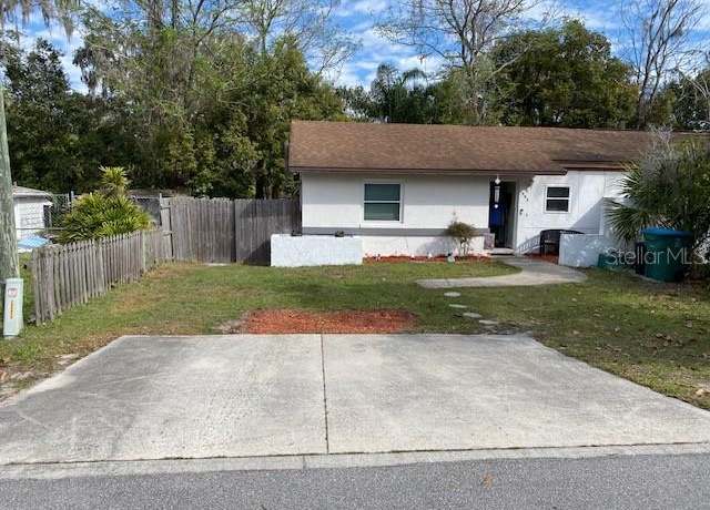 Property at 403 E Palmetto Ave, Longwood, FL 32750, 2 beds, 2 baths