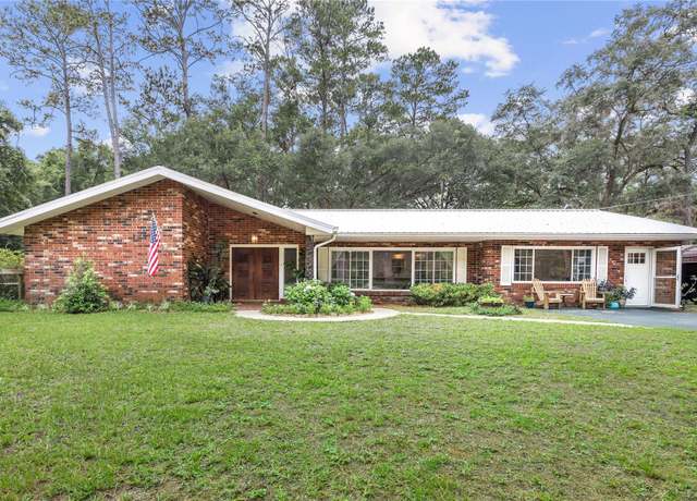 Property at 5050 NE 155th Ave, Williston, FL 32696, 4 beds, 2.5 baths