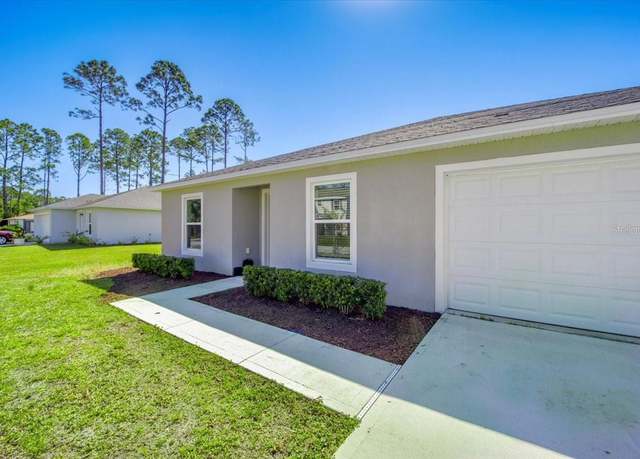 Property at 10 Post Oak Ln, Palm Coast, FL 32164, 4 beds, 2 baths