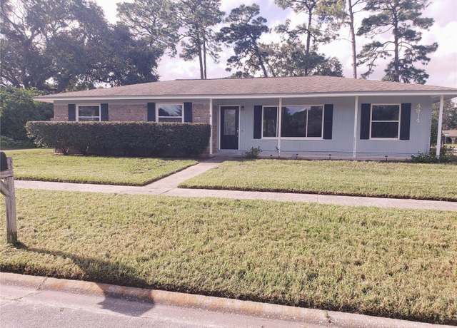 Property at 4914 Pine Cone Ct, Jacksonville, FL 32210, 4 beds, 2.5 baths