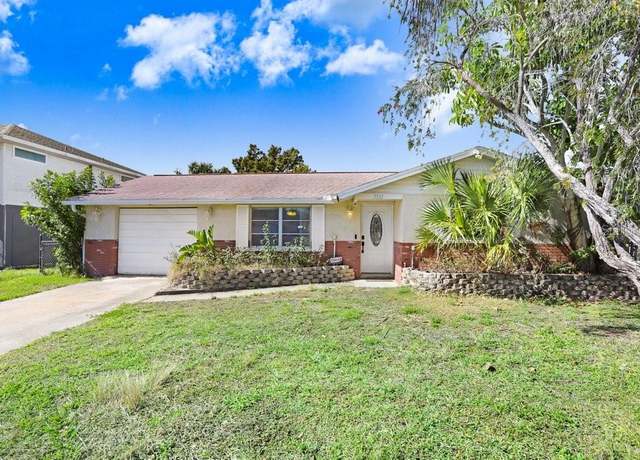 Property at 5510 Berlin Dr, Port Richey, FL 34668, 2 beds, 2 baths
