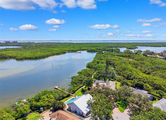 Property at 1531 75th Cir NE, St Petersburg, FL 33702, 3 beds, 3 baths