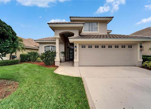 Property at 3450 Turnberry Dr, Lakeland, FL 33803, 4 beds, 2.5 baths