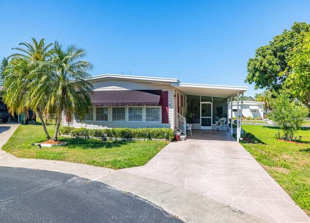 Property at 32 Palm Forest Dr, Largo, FL 33770, 2 beds, 2 baths