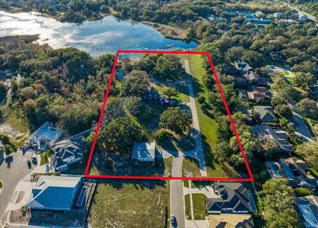Property at 2850 Sunstream Ln, Clearwater, FL 33759, 4 beds, 4.5 baths
