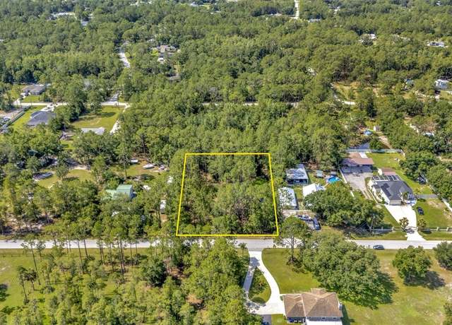 Property at 27422 Green Willow Run, Wesley Chapel, FL 33544