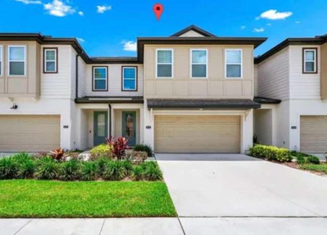 Property at 832 Benoi Dr, Davenport, FL 33896, 3 beds, 3 baths
