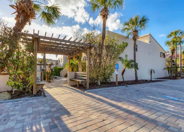 Property at 4621 Gulf OF Mexico Dr Unit D10, Longboat Key, FL 34228, 2 beds, 2 baths