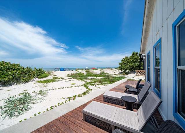 Property at 960 Gulf Blvd #5, Indian Rocks Beach, FL 33785, 1 bed, 1 bath