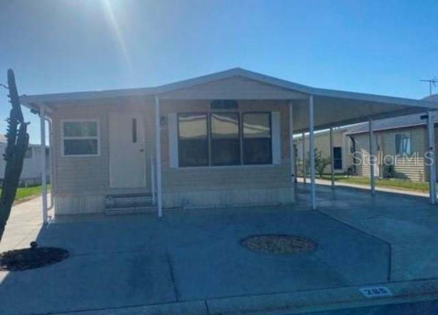 Property at 4812 Elwana Way, Zephyrhills, FL 33541, 1 bed, 1 bath