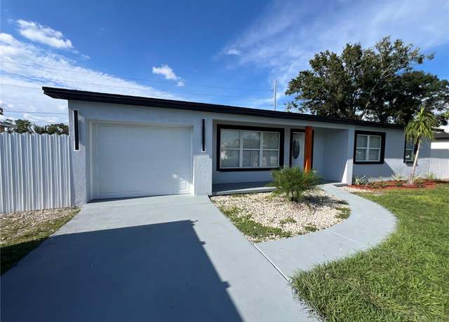 Property at 2811 Auburn Ave W, Tampa, FL 33614, 5 beds, 3 baths
