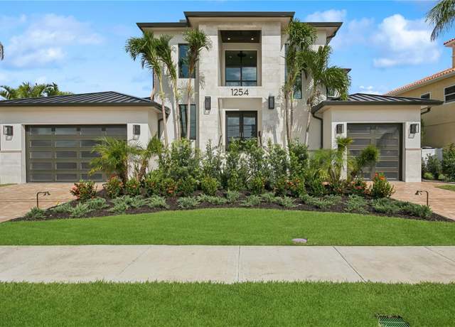 Property at 1254 Cordova Blvd NE, St Petersburg, FL 33704, 5 beds, 6 baths