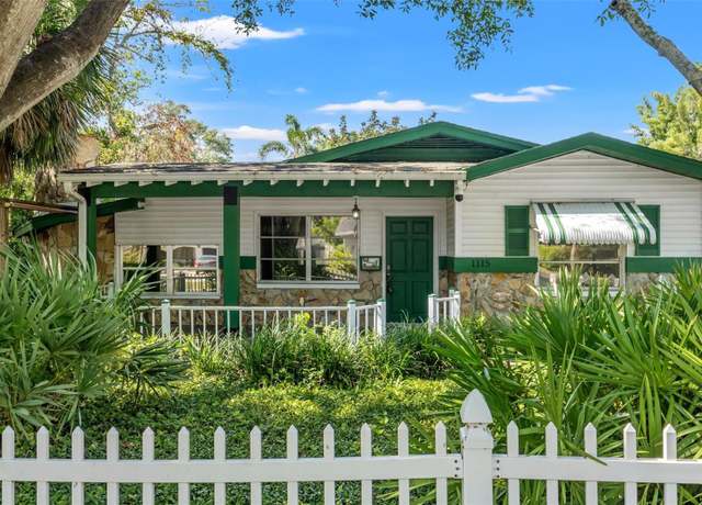 Property at 1115 Pennsylvania Ave, Palm Harbor, FL 34683, 2 beds, 2 baths