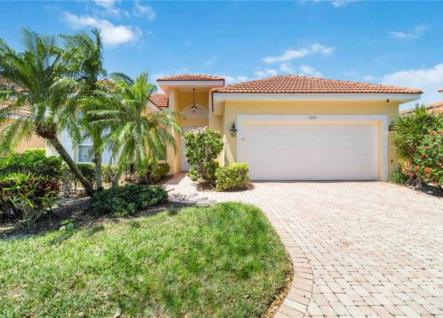 Property at 7270 Alicante Dr #3, Sarasota, FL 34238, 3 beds, 3 baths