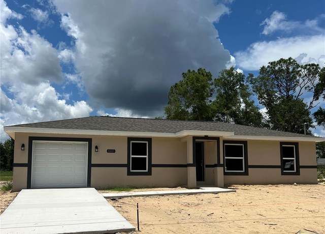 Property at 10401 SE 125th Ln, Belleview, FL 34420, 3 beds, 2 baths