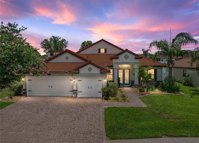 Property at 3939 Sunset Lake Dr, Lakeland, FL 33810, 4 beds, 3 baths