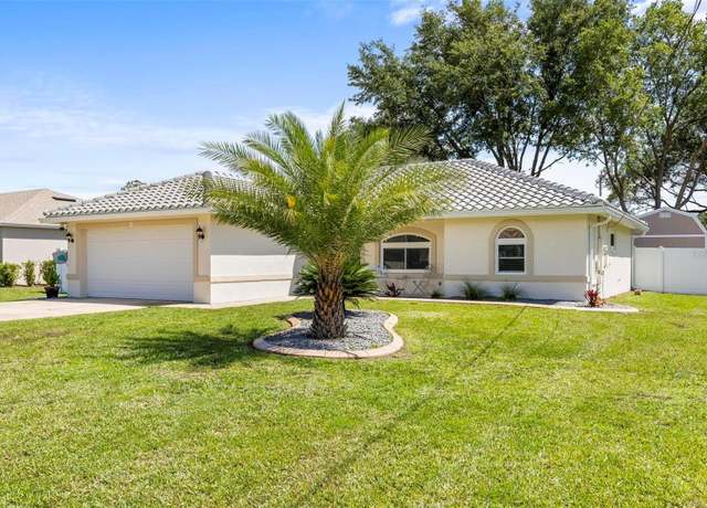 Property at 226 Pinegrove Dr, Palm Coast, FL 32164, 3 beds, 2 baths