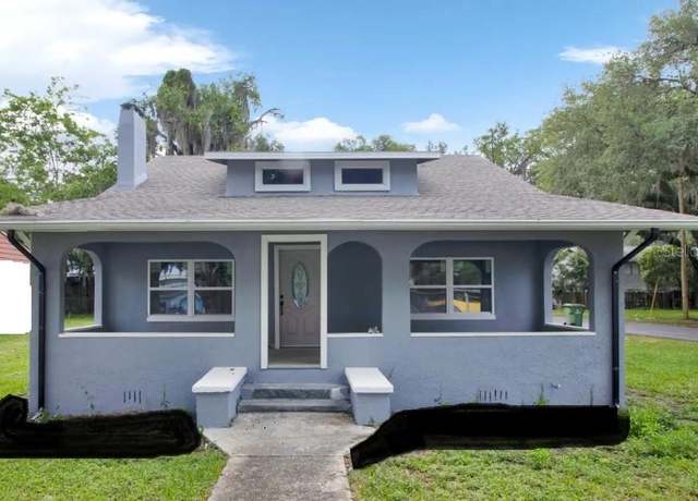 Property at 500 N 13th St, Leesburg, FL 34748, 3 beds, 2 baths