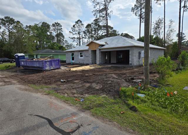 Property at 22 Ballenger Ln, Palm Coast, FL 32137, 3 beds, 2 baths
