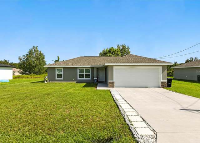 Property at 9 Dogwood Trail Ct, Ocala, FL 34472, 3 beds, 2 baths
