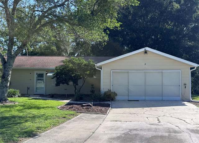 Property at 8051 SW 107th Pl, Ocala, FL 34481, 3 beds, 2 baths