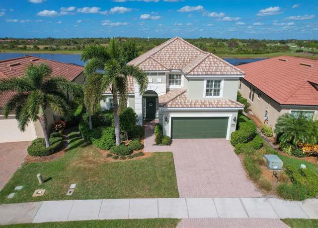 Property at 23787 Waverly Cir, Venice, FL 34293, 3 beds, 3.5 baths