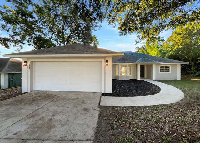 Property at 972 Forest Hill Dr, Minneola, FL 34715, 3 beds, 2 baths